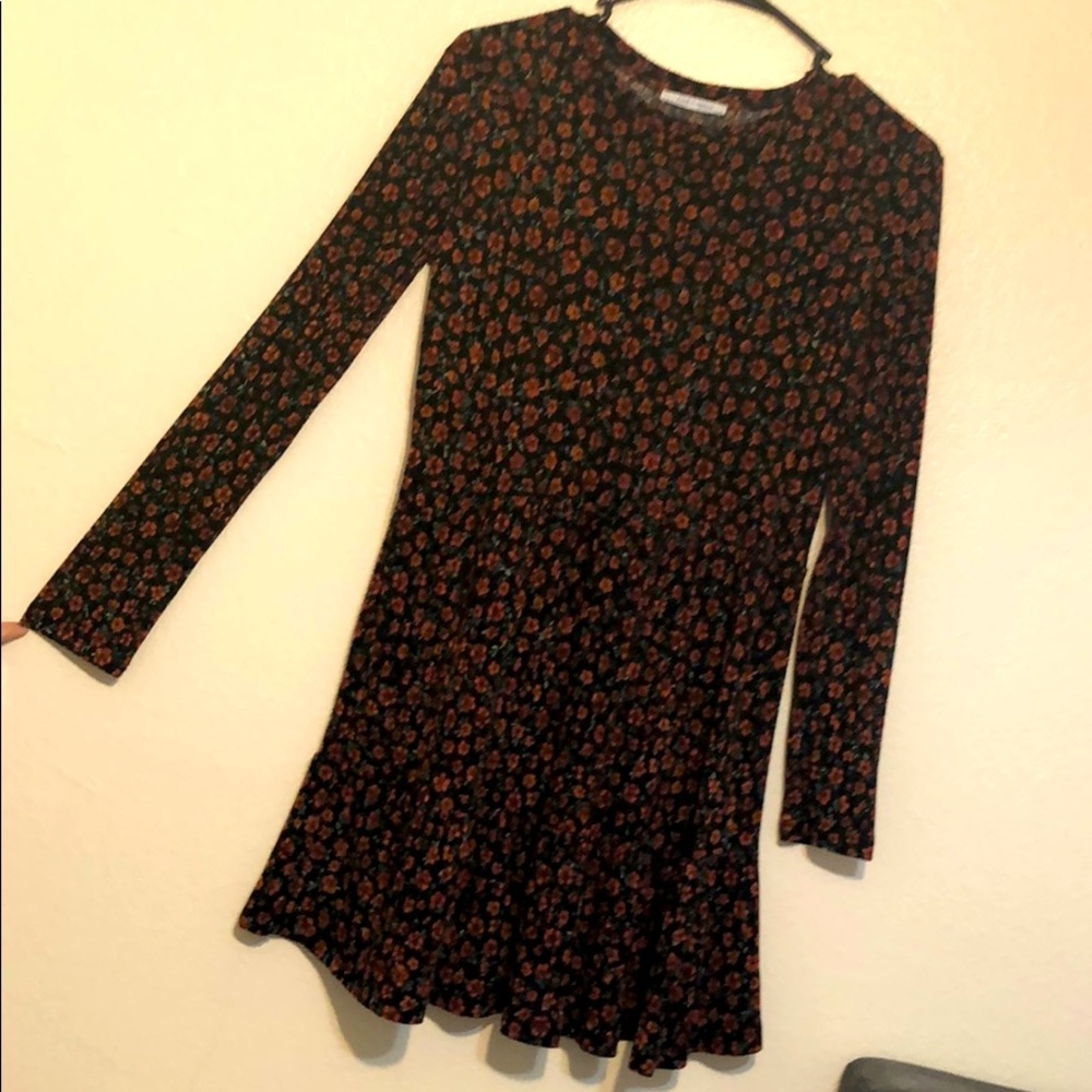 ZARA Women Flowery Swingy Mini Dress (S)